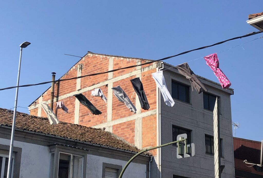 Entre o xantar e o serán